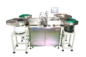 Máquina de montagem de tampas e tampas